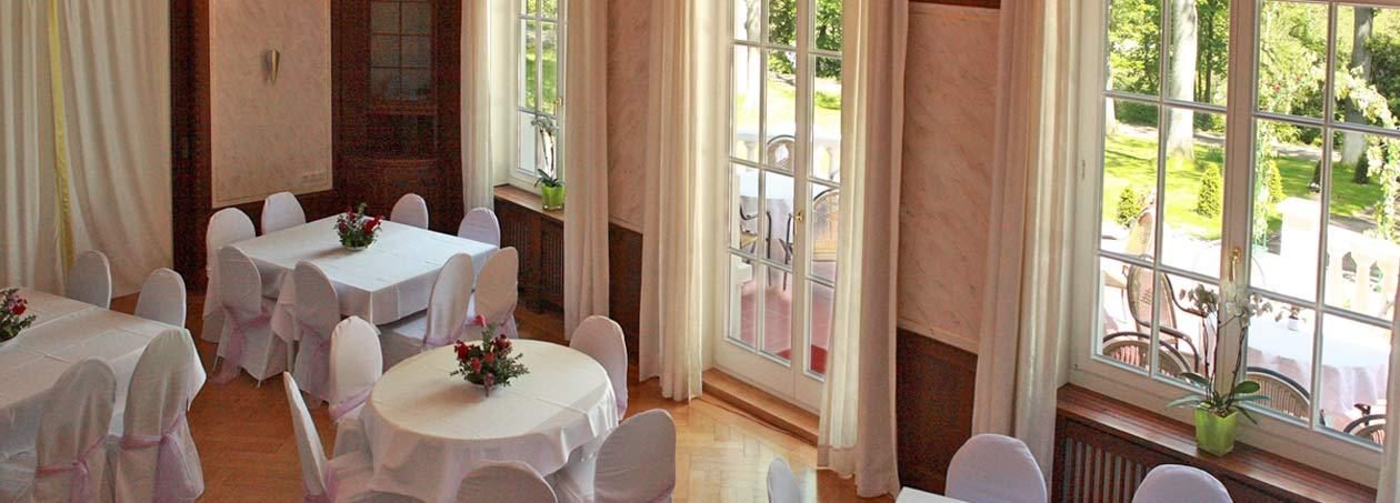 slideshow_1260x453_3134_festsaal